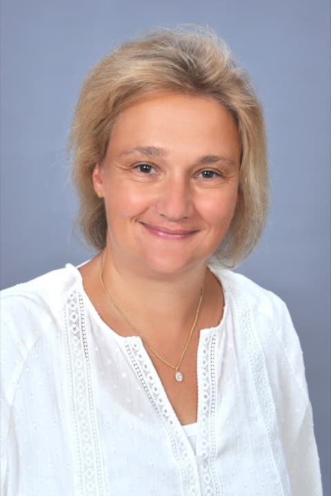 Zengőné Péterváry Mónika